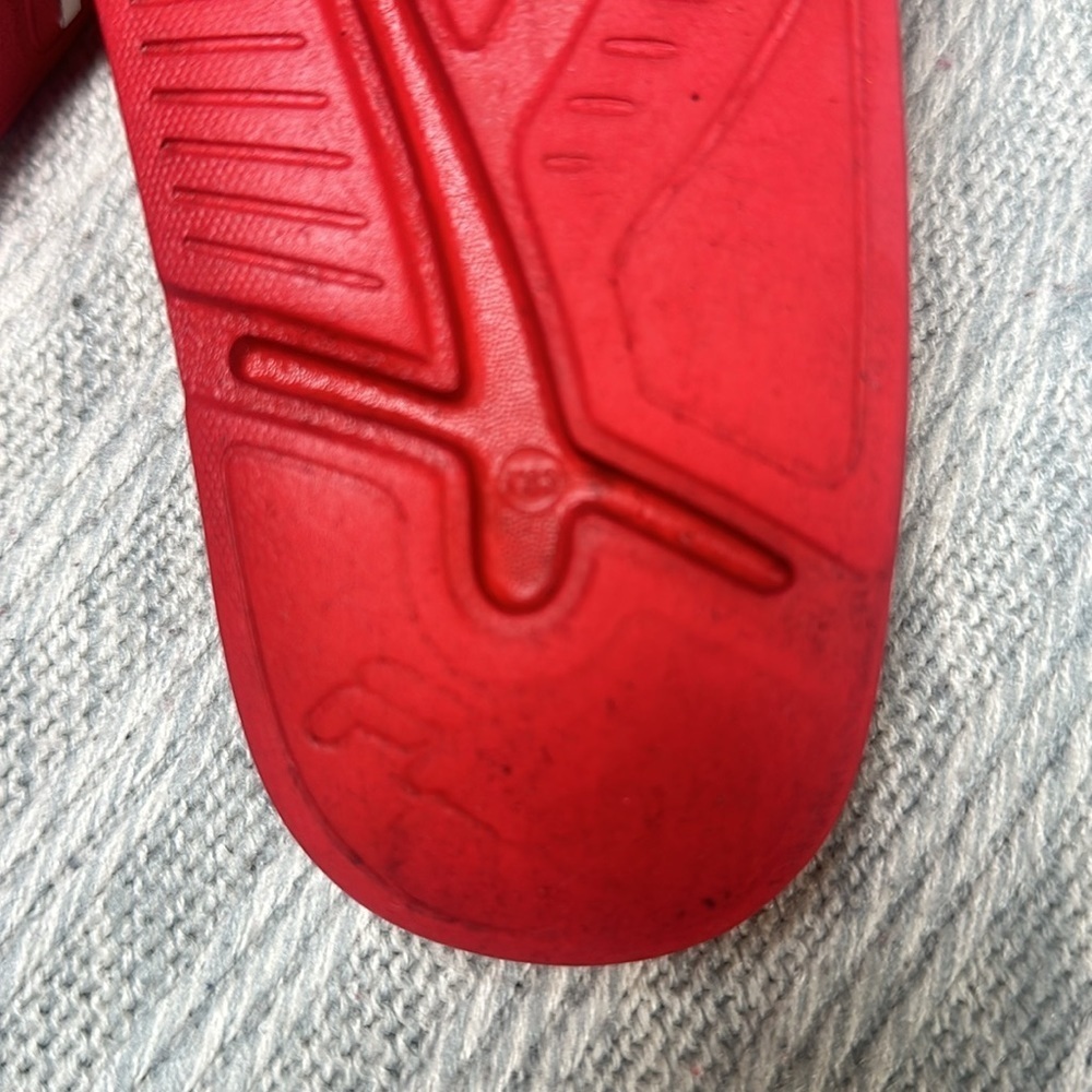 FILA - Picture 3 of 3